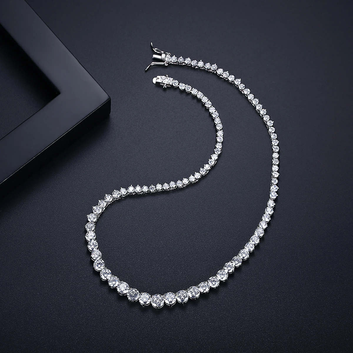 Luxury Designer 7MM Iced Out T - Crystal Choker Necklace ulasan dan harga