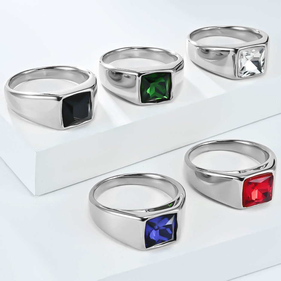 Stainless Steel Shinny Zircon  - Mens Signet Ring ulasan dan harga