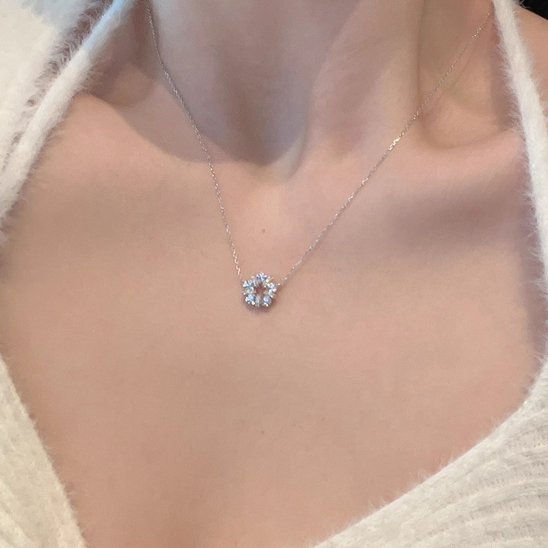 925 Sterling Silver Exquisite  - Crystal Choker Necklace ulasan dan harga